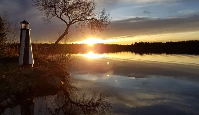 Lakefront retreat on Pike lake chain-excellent fishing & snowmobiling