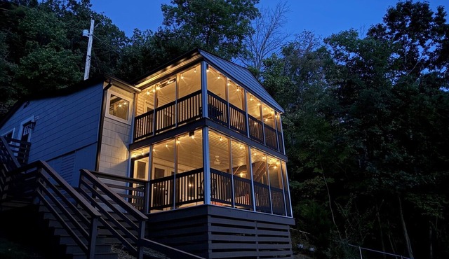 Lakefront Retreat w/Dock, Fire Pit & Screened Porches