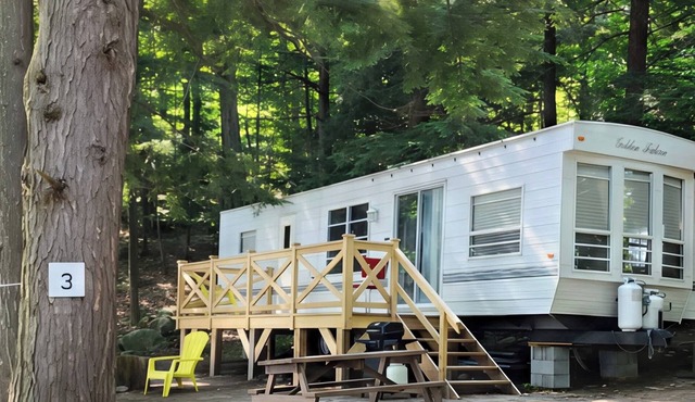 Lakefront RV Cottage in Parry Sound #3