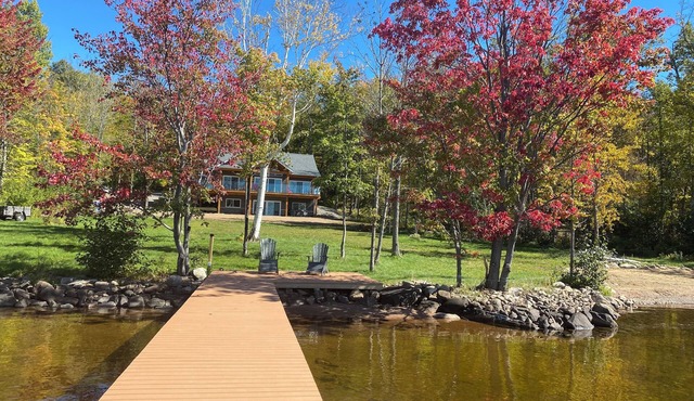 Lakefront Summer Escape/Kayaks, Fire Pit & BBQ