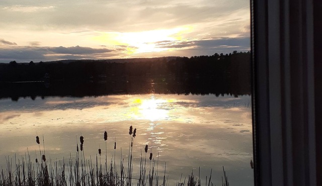 Lakefront Summer Stunner in New England Just 2 Hours From NYC