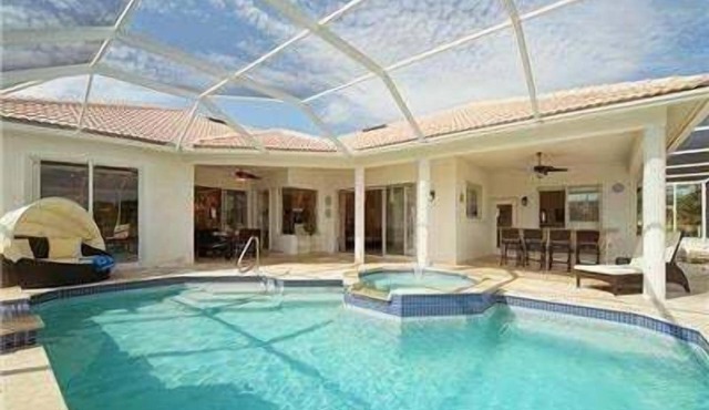 Lakefront, Sun all day! - Villa Youppie - Sarasota- Roelens Vacations