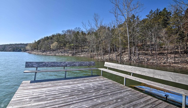 Lakefront Table Rock Getaway w/Private Swim Dock!