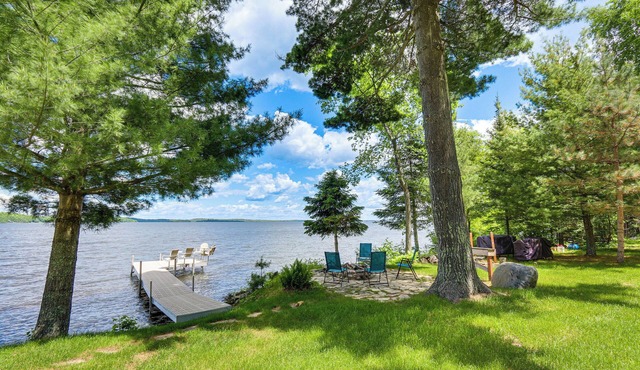 Lakefront Tower Home w/Shared Dock!
