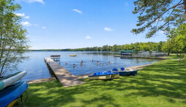 Lakefront Upnorth Getaway Sleeps 57|Dock Your Boat