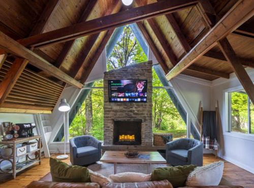 Lakefront Vibes Lake Access Hot Tub Firepit Pets