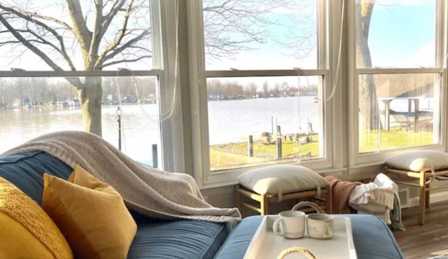 Lakefront views at our Long Island Lookout!