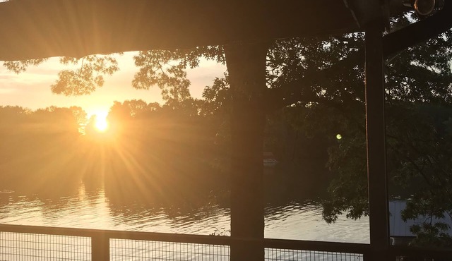 Lakefront Vintage Home