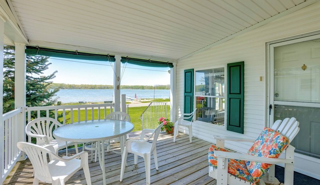 Lakefront w/Beach Access: Deck, Dock & More!