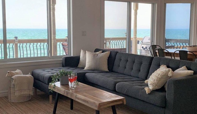 Lakefront w/Hot Tub + Private Beach | Near Point Pelee