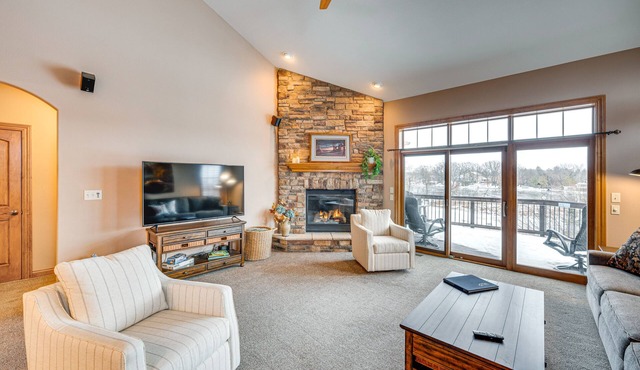 Lakefront Waterford Home w/Game Room & Grills!