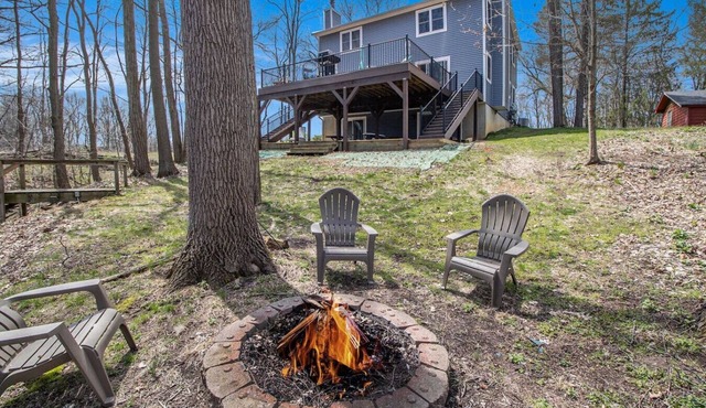 Lakehouse Family & Friends Retreat