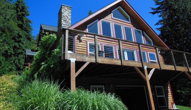 Lakehouse Getaway For Fun In The Sun