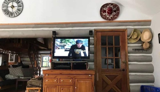 Lakehouse Off The Rideau