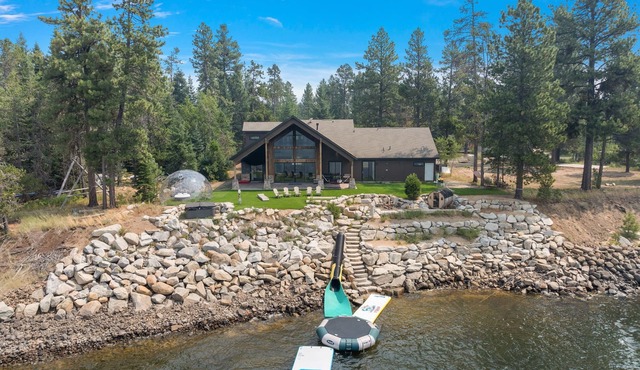 -Lakehouse Trampoline-Hot Tub-Sauna-Climbing Wall