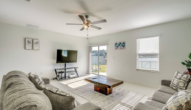 Lakeland Home w/Waterfront Views: 8 Mi to Dtwn!