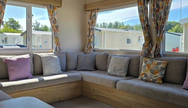 Lakeland leisure park, sleeps up to 8