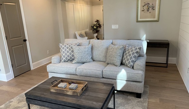 LakePoint Basecamp 4BR — Promo Rates Applied