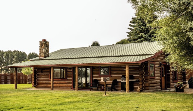 Lakeshore Cabins and Campground