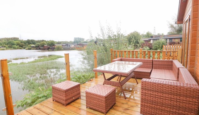 LAKESIDE 12, pet friendly, character holiday cottage in Carnforth
