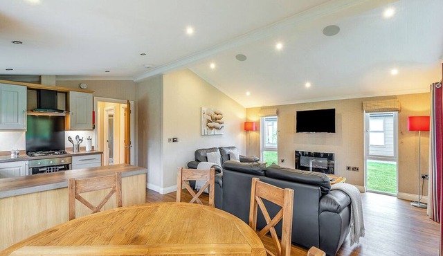 Lakeside 2 Pet Friendly