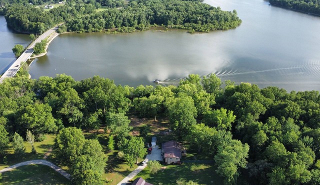 Lakeside Acres at Berlin Lake, OH - 4 Bedroom/3 Bath with separable studio apt