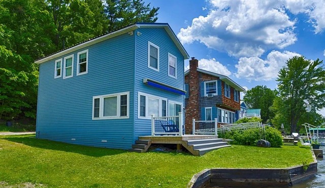 Lakeside at Sunnyside - Canandaigua Lakefront 2 bedroom home