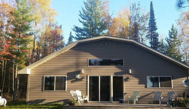Lakeside bliss and serenity in the Northwoods
