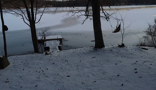 Lakeside Bungalow is located in the Pocono Mountains