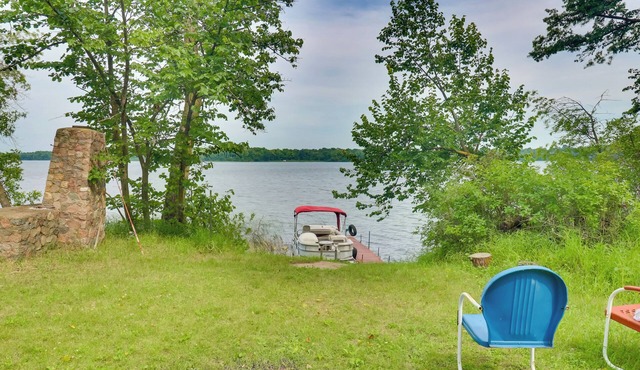 Lakeside Cabin in Verga: Pet Friendly!