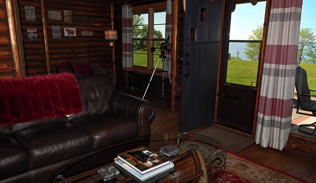 Lakeside Cabin with sunset view & fireplace