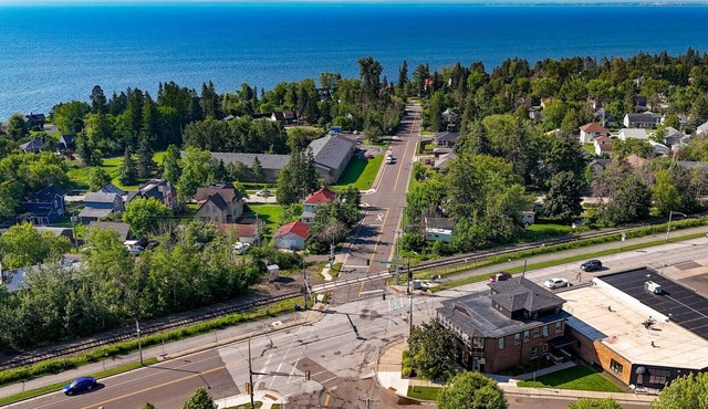 Lakeside Condo | Minutes from Downtown Duluth