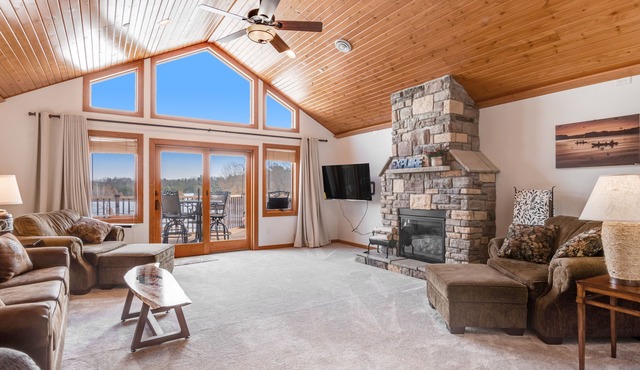 Lakeside condo with scenic balcony overlooking replica of Augusta 16