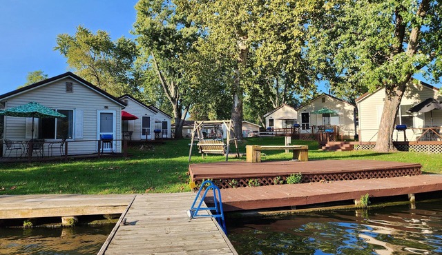 Lakeside Cottages - Cozy cottages nestled in a quiet cove right on Lake Shafer! Located at Paradise Resort, just 4.5 miles north of Outrigger Resort and Indiana Beach Amusement Park. These cottages feature 350 sq ft of space and sleep a max of four (