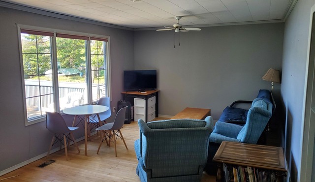 Lakeside Getaway - Close to Sault Ste Marie. Pet-Friendly!