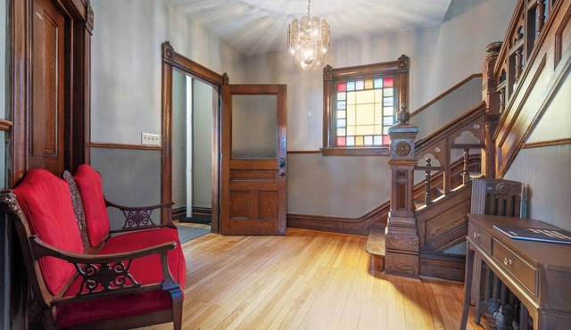 Lakeside Getaway, 2 story home