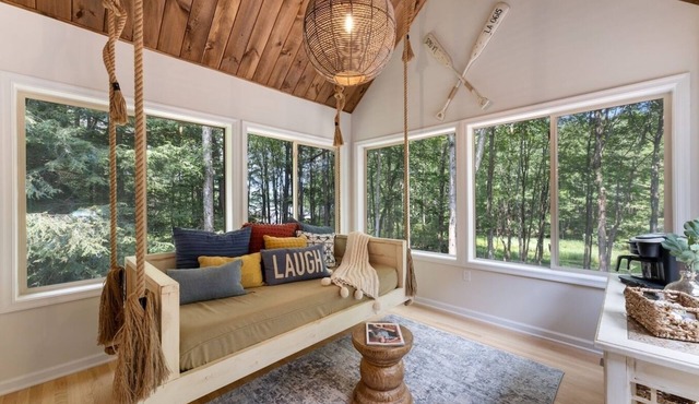 Lakeside Getaway Theatre, Indoor Pool and Game Room