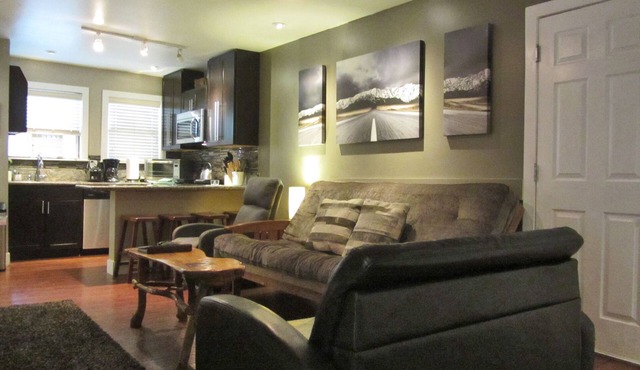 Lakeside Gondola Lodge 4 bedroom condo style suite