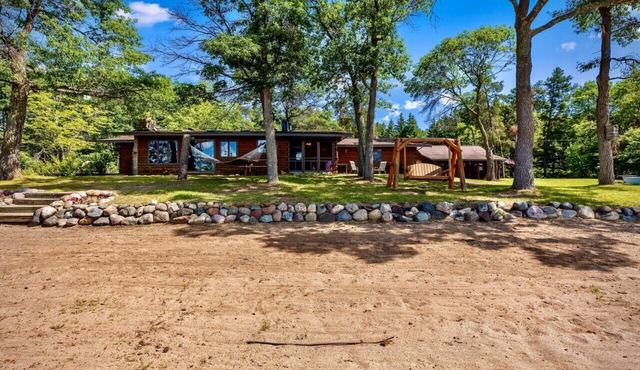 Lakeside Haven at Upper Hay Lake