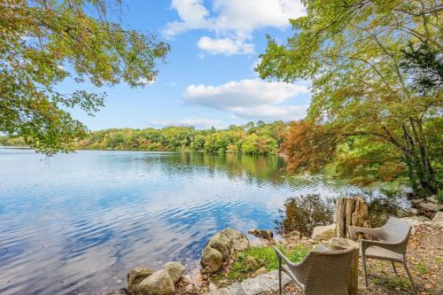 Lakeside Haven Retreat - BNS - MR76