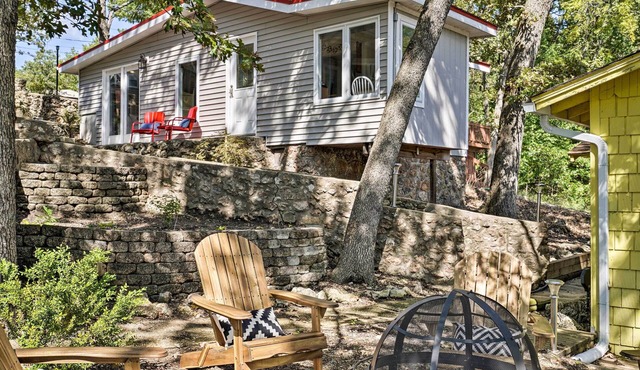 Lakeside Home w/Boat Dock in Sunrise Beach