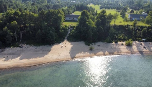Lakeside home with MASSIVE private beach
