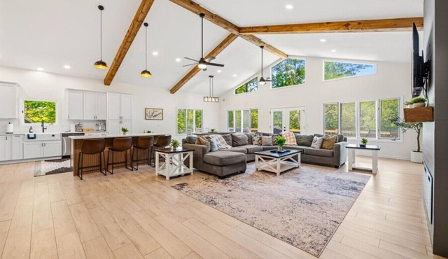 Lakeside Landing · Waterfront w/Private Dock | Deerfield Resort