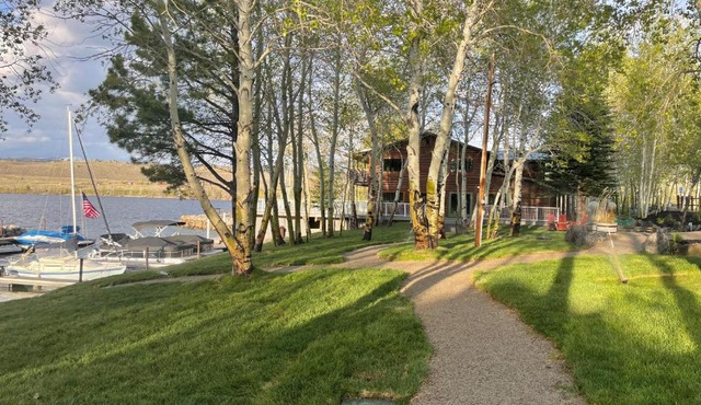 Lakeside Lodge Resort and Marina