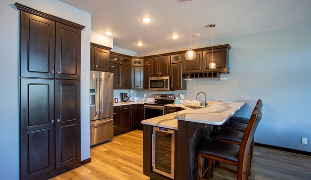 Lakeside luxury condo