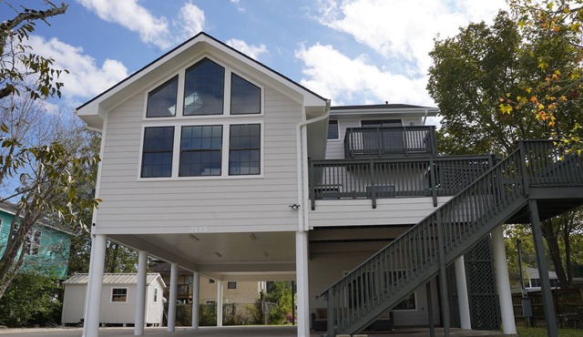 Lakeside Luxury: Recently Renovated in lovely Kemah