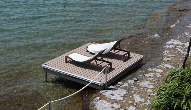 Lakeside Motel