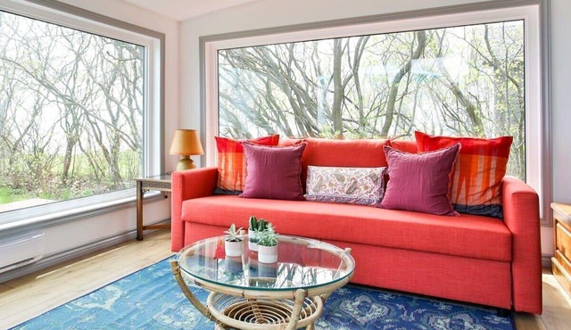 Lakeside PEC: Beautiful Waterfront & Patio