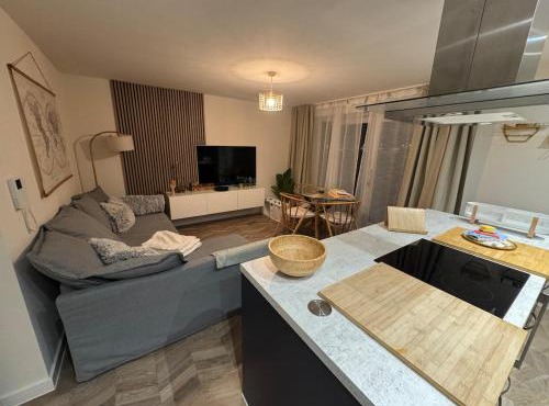 Lakeside Penthouse View