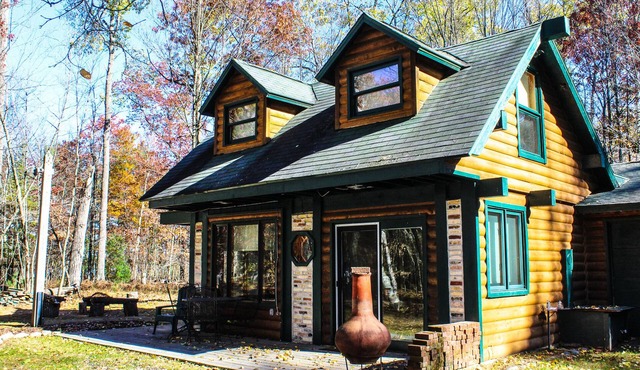Lakeside Pines 2 located on Pickerel Lake